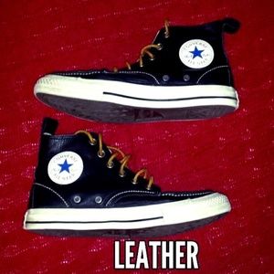 Converse Chuck Taylor Womens Leather Shoes